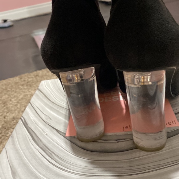 Jeffrey Campbell - Picture 4 of 5